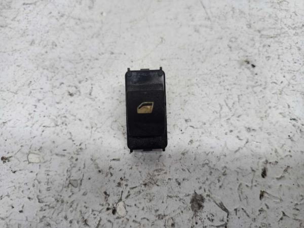 BOUTON LEVE VITRE CITROEN / PEUGEOT BERLINGO/PARTNER - Vue 1